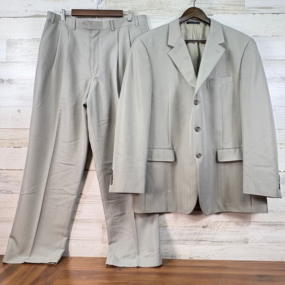 Chaps Other - Chaps Mens Light Gray Herringbone 3-Button Suit Set 44R Jacket 36W x 31L Pants